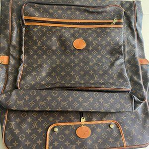 Louis Vuitton 70s Style Weekender Bag with Monogram Design